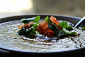 Sopa de frijol guatemalteca
